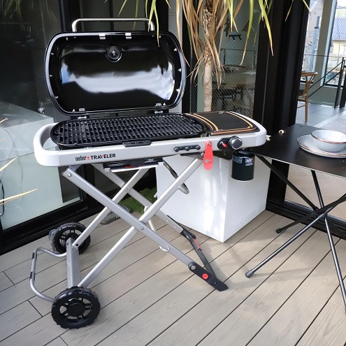 【Weber】BBQ ポータブルガスグリル WEBER TRAVELER 折りたたみ式