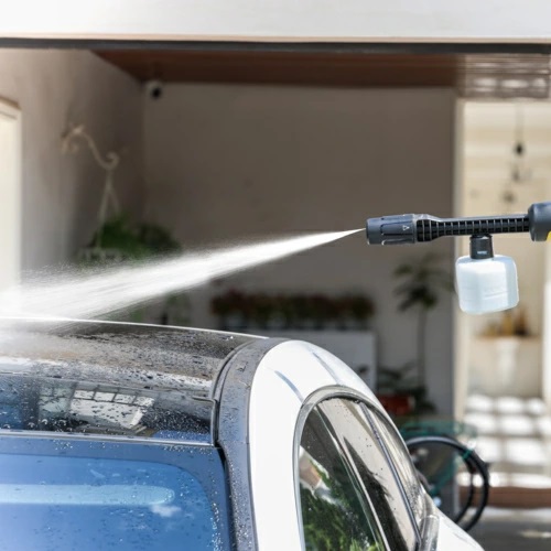 【Karcher】片手で使えるガンタイプの高圧洗浄機