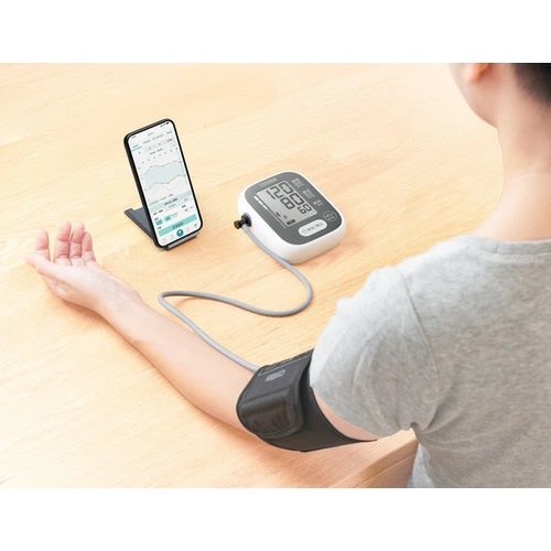 【シチズン】上腕式血圧計 クルッとカフ搭載 Bluetooth対応